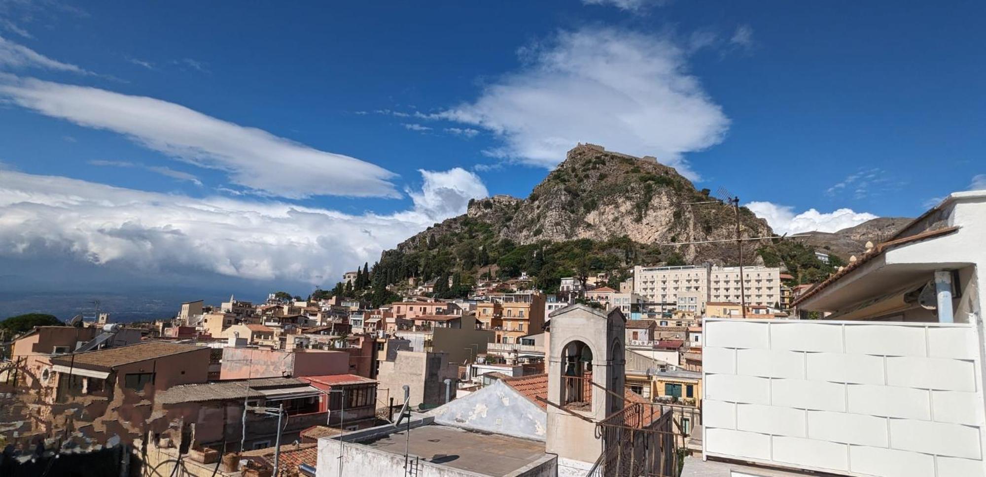 Opuntia Charming Rooms Taormina Exterior photo