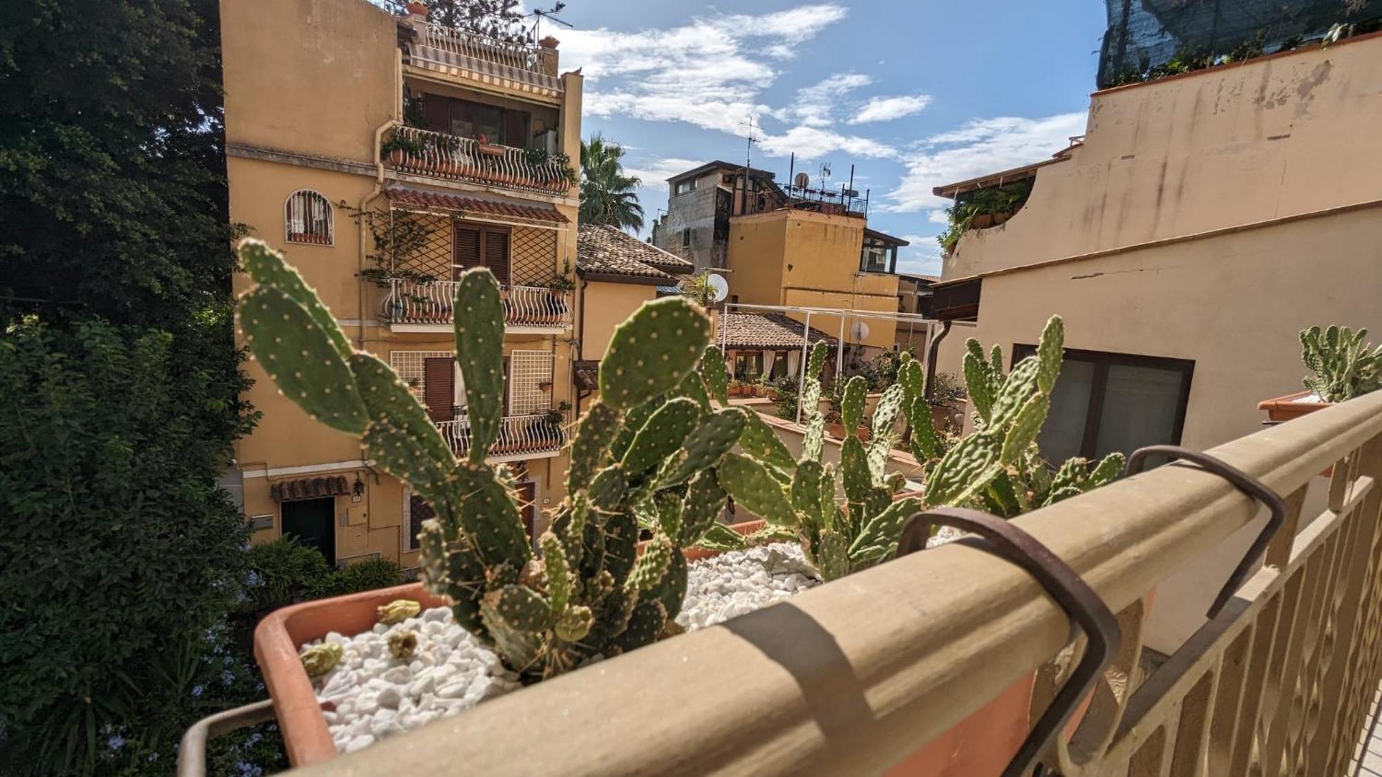 Opuntia Charming Rooms Taormina Exterior photo